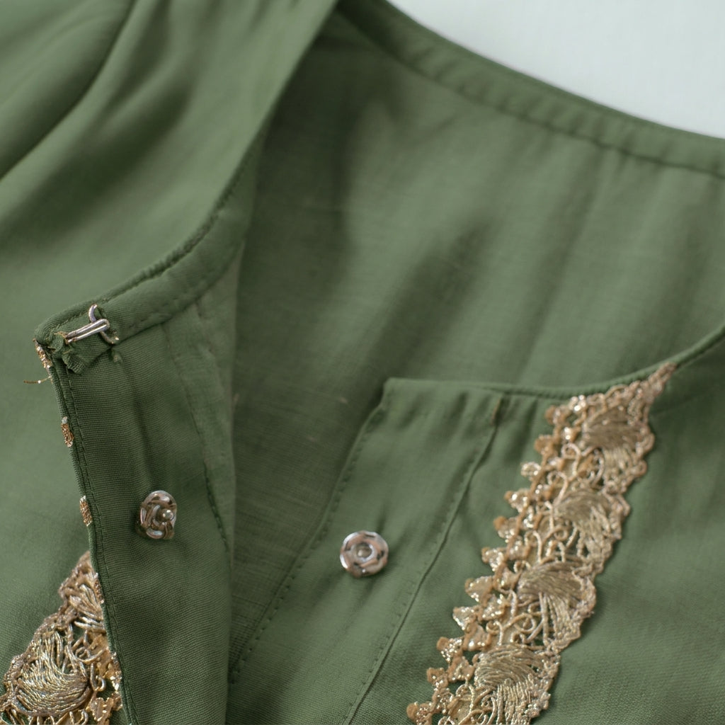 Afiya x Tyohaar | Hunter Green Solid Viscose Straight Kurta & Pant Set