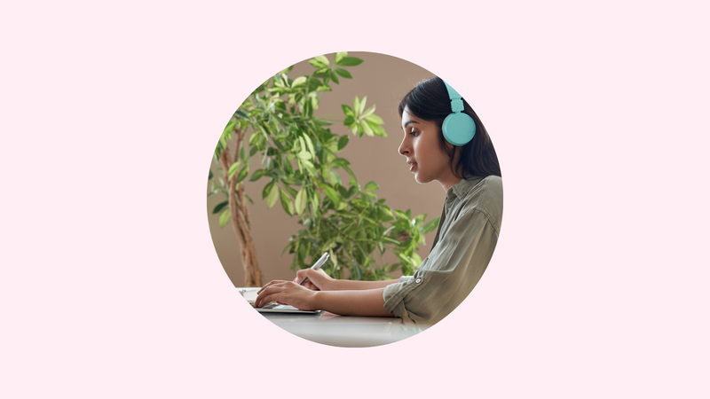 How to Look Good on Zoom: A Few Nifty Tricks to Video Conference Like a Pro!