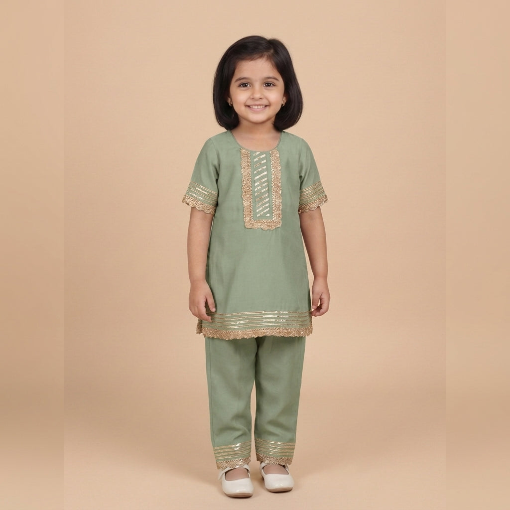 Afiya x Tyohaar | Mint Green Solid Viscose Straight Kurta & Pant Set