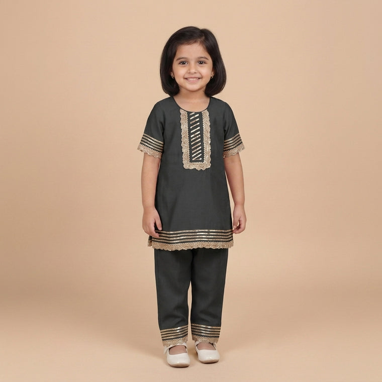 Afiya x Tyohaar | Raven Black Solid Viscose Straight Kurta & Pant Set