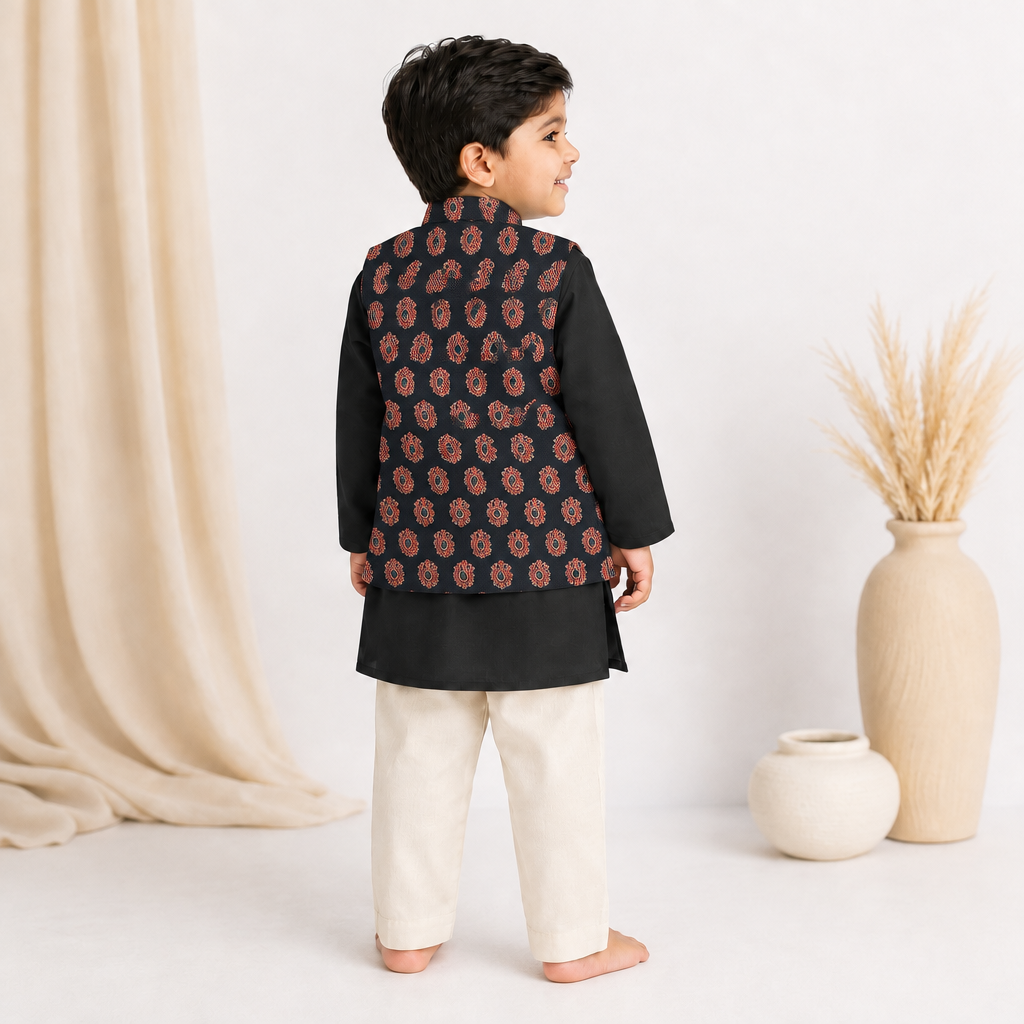 Ambi x Tyohaar | Kurta Pant & Jacket Set in Black Mango Cotton & Linen
