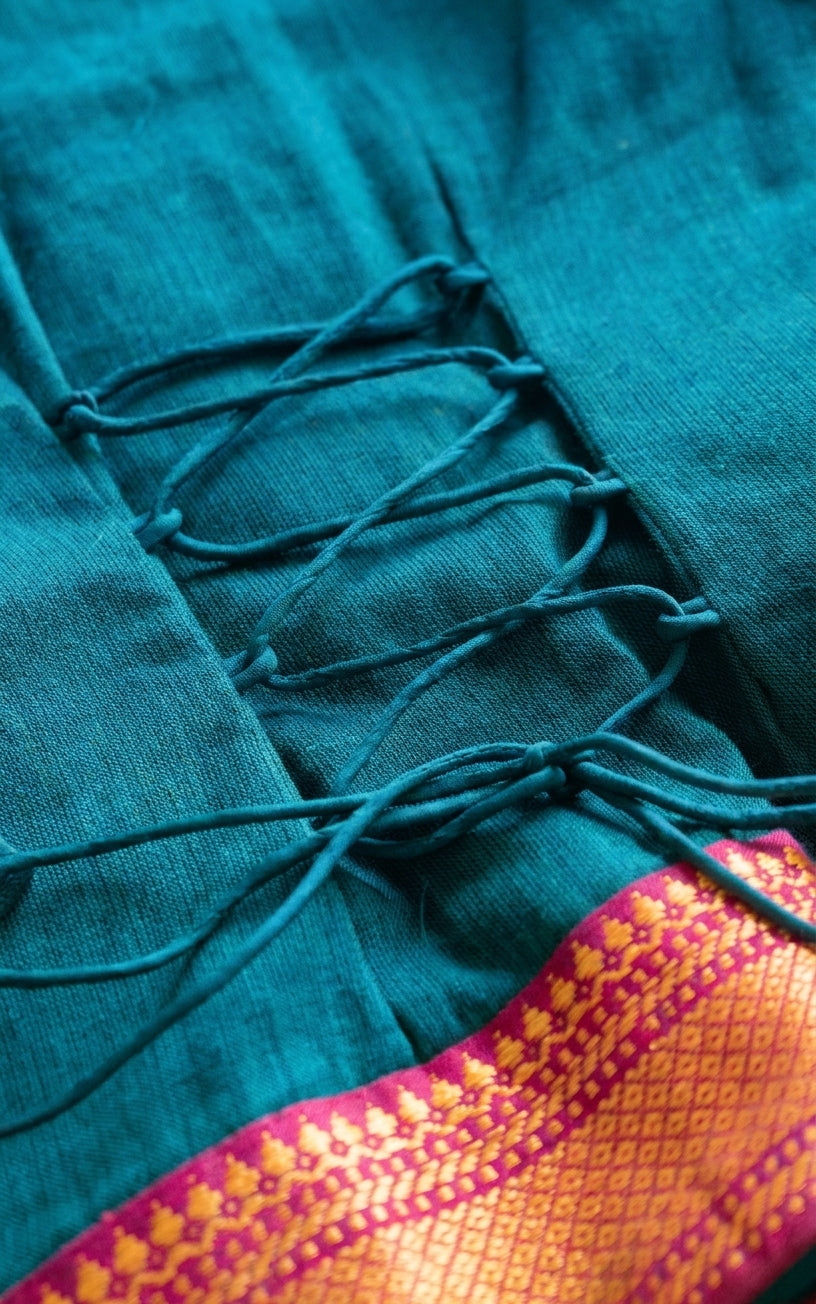 Kani x Tyohaar | Blue Mangalgiri Cotton Pattu Pavadai