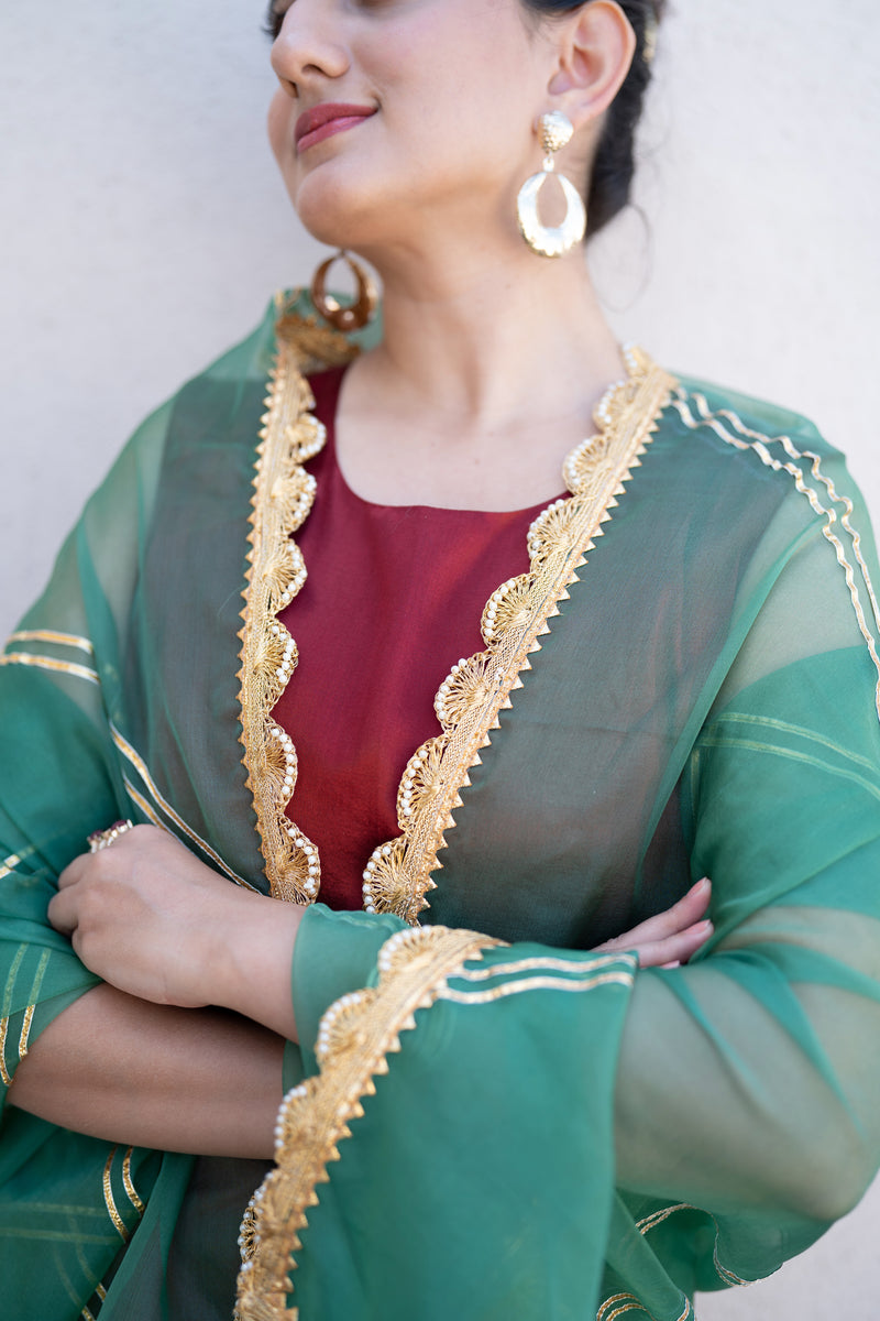 Panna x Tyohaar | Forest Green Organza Dupatta-Binks