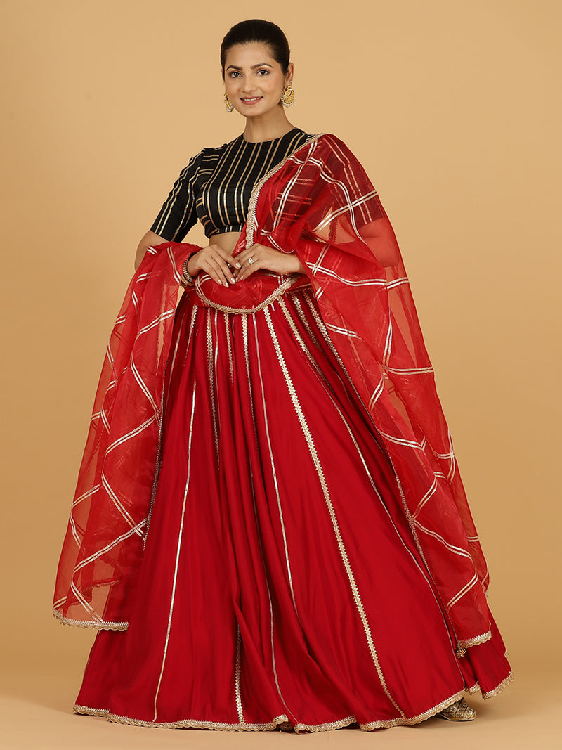 Leela x Tyohaar | Organza Dupatta with Gold Gota Lace-Binks