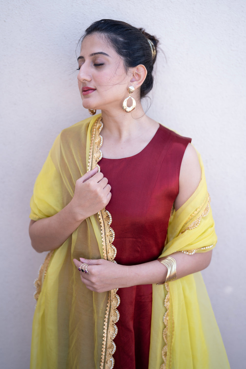 Saher x Tyohaar | Lemon Yellow Organza Dupatta