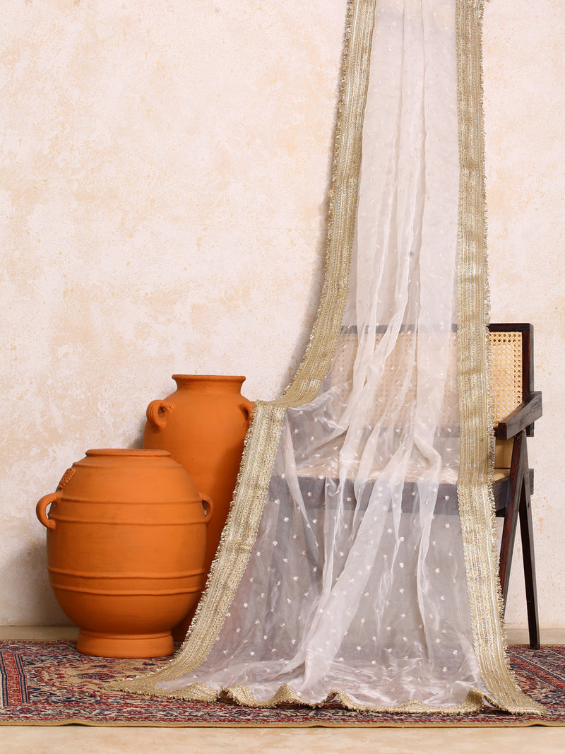 Nirja x Tyohaar | Sequined White Organza Dupatta-Binks