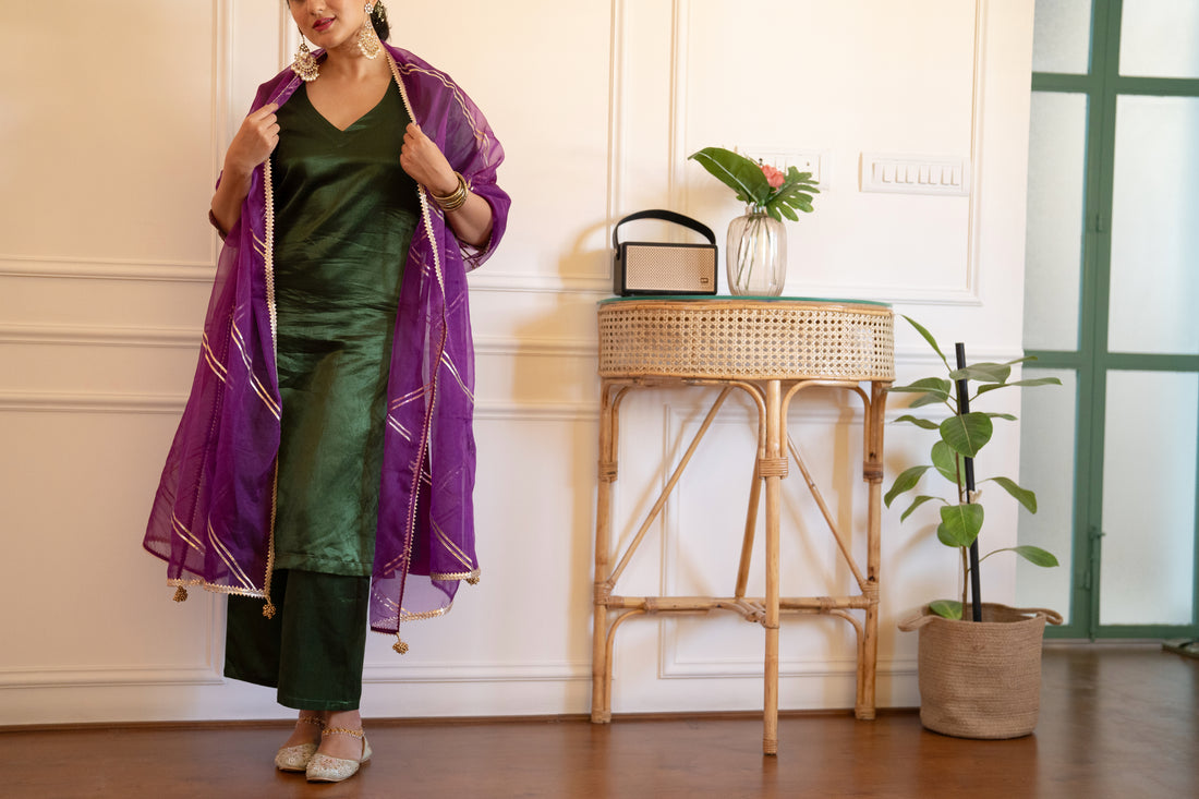 Falak x Tyohaar Dupatta, in Purple Viscose, made for party & festive (view 8).