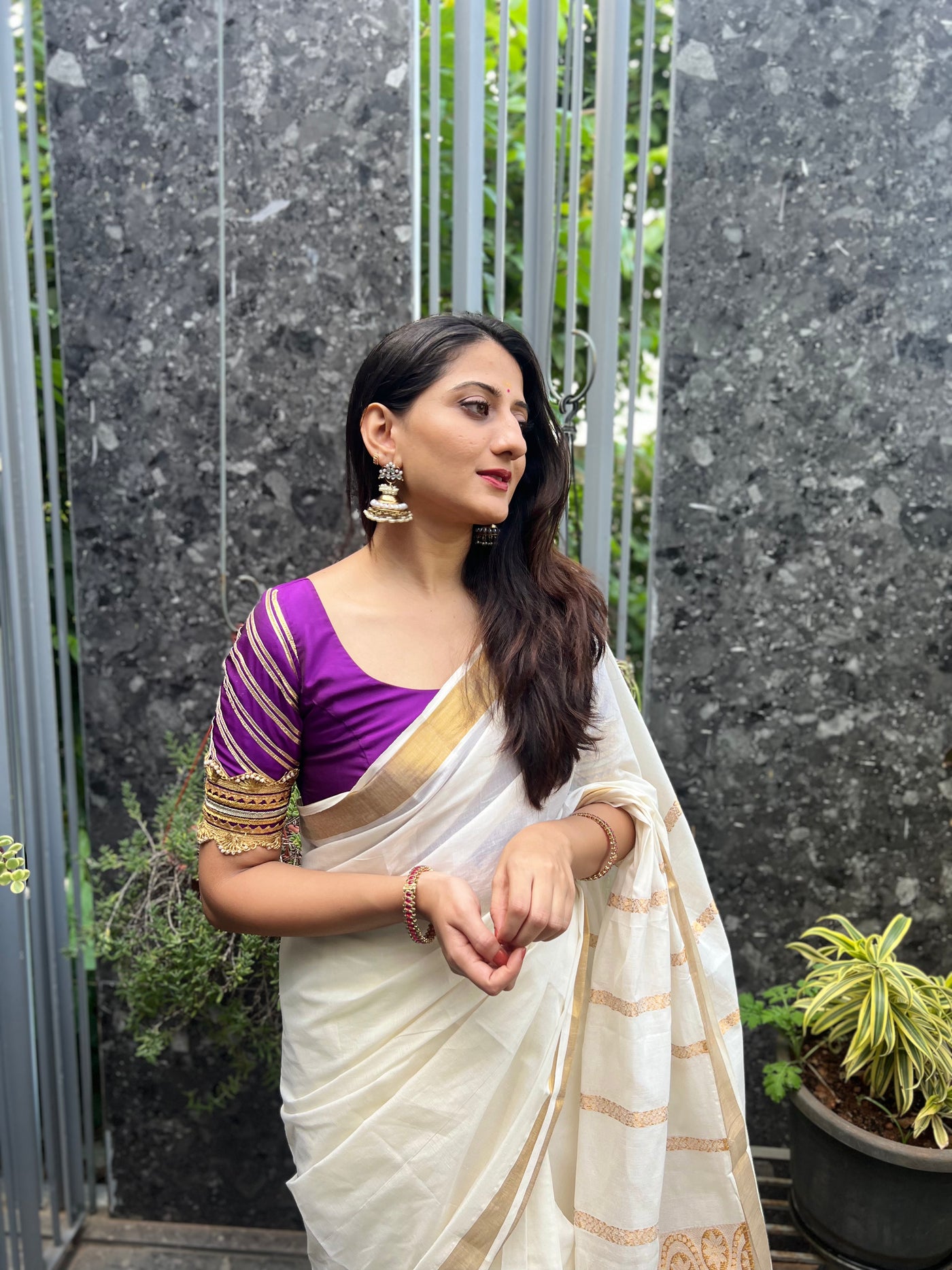 Kasavu Saree For Women