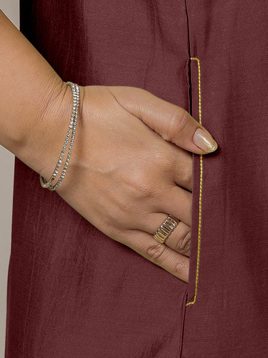 Adah x Rozaana Kurta, in Maroon Viscose, featuring sleeveless and jewel neckline, made for daily & work (view 5).