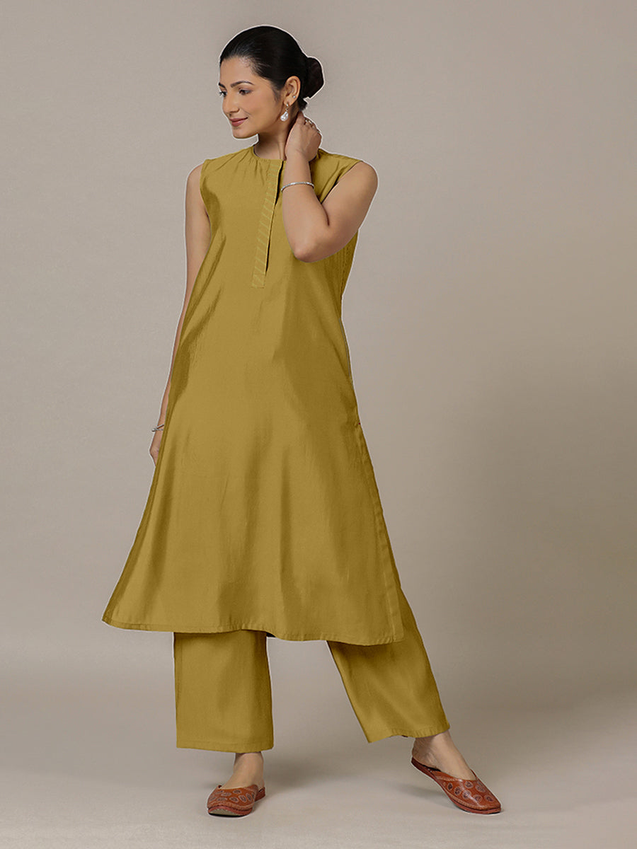 Adah x Rozaana Kurta, in Yellow Viscose, featuring sleeveless and jewel neckline, made for daily & work (view 7).