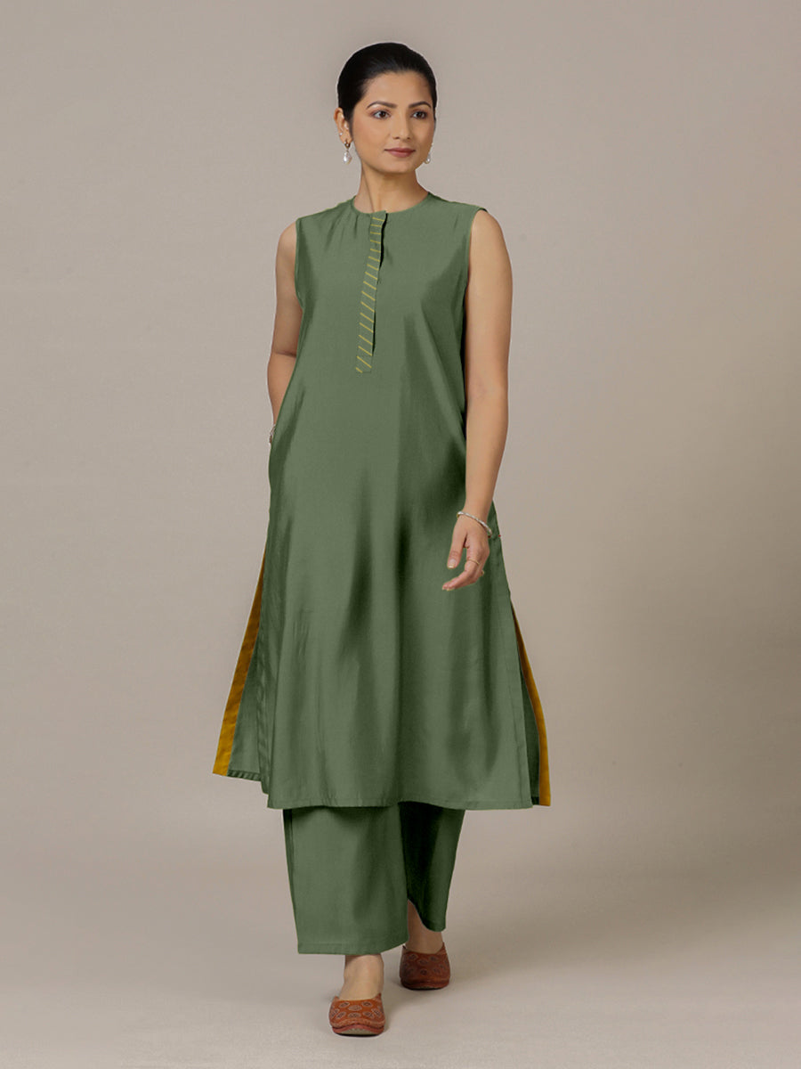 Adah x Rozaana Kurta, in Green Viscose, featuring sleeveless and jewel neckline, made for daily & work (view 6).