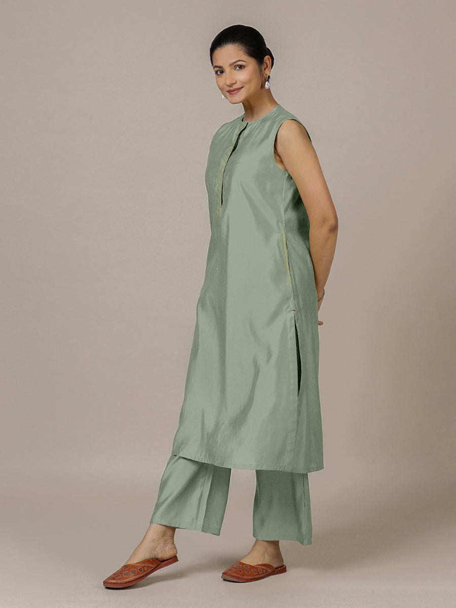 Adah x Rozaana Kurta, in Green Viscose, featuring sleeveless and jewel neckline, made for daily & work (view 8).