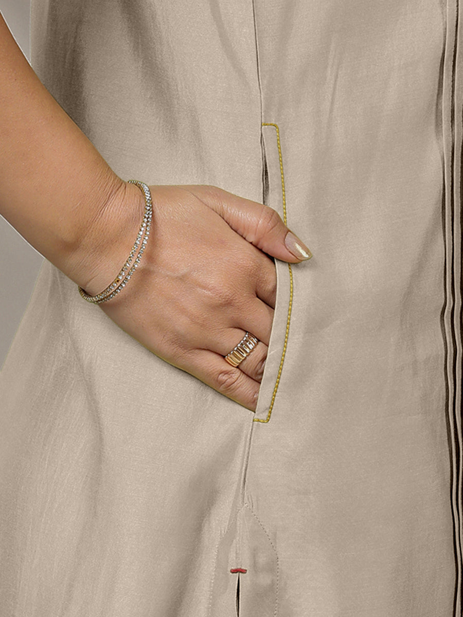 Alina x Rozaana Kurta, in Grey Viscose, featuring sleeveless and flat collar neckline, made for daily & work (view 4).