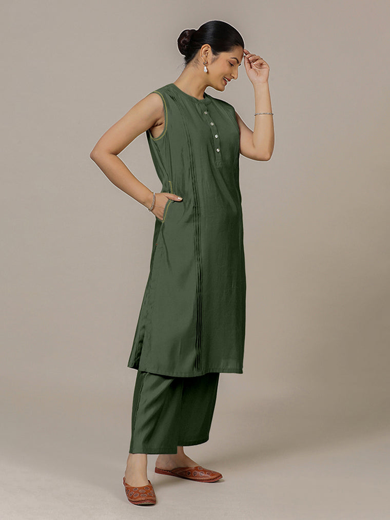 Alina x Rozaana Kurta, in Green Viscose, featuring sleeveless and flat collar neckline, made for daily & work.