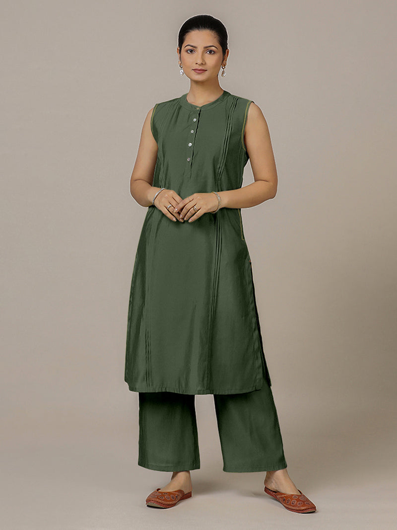 Alina x Rozaana | A Line Kurta in Pine Green with Thread Work | Coords or Only Kurta-Binks