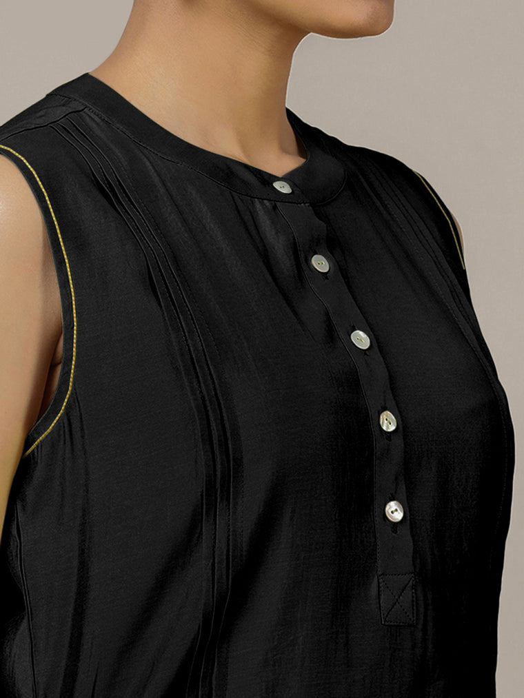 Alina x Rozaana Kurta, in Black Viscose, featuring sleeveless and flat collar neckline, made for daily & work (view 3).
