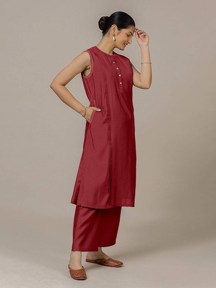 Alina x Rozaana Kurta, in Red Viscose, featuring sleeveless and flat collar neckline, made for daily & work (view 8).