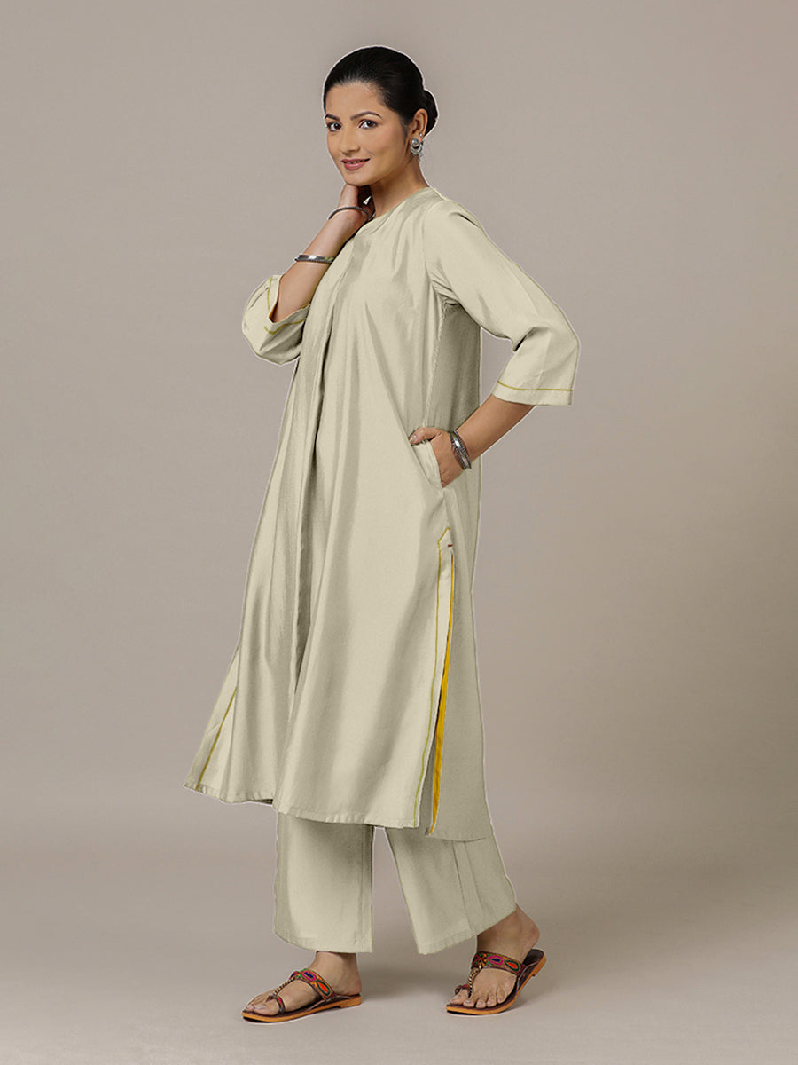 Alisha x Rozaana Kurta, in Cream Viscose, featuring three quarter sleeves and v-neckline, made for daily & work (view 8).