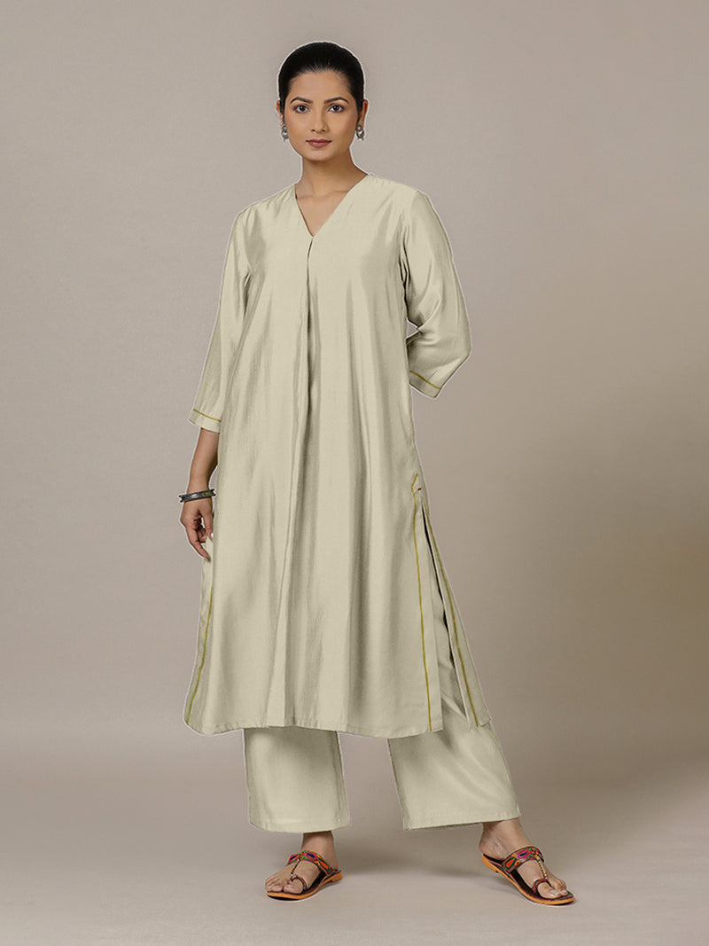 Alisha x Rozaana | A Line Kurta in Ivory with Thread Work | Coords or Only Kurta-Binks