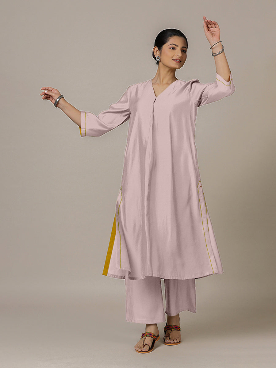 Alisha x Rozaana Kurta, in Purple Viscose, featuring three quarter sleeves and v-neckline, made for daily & work (view 6).