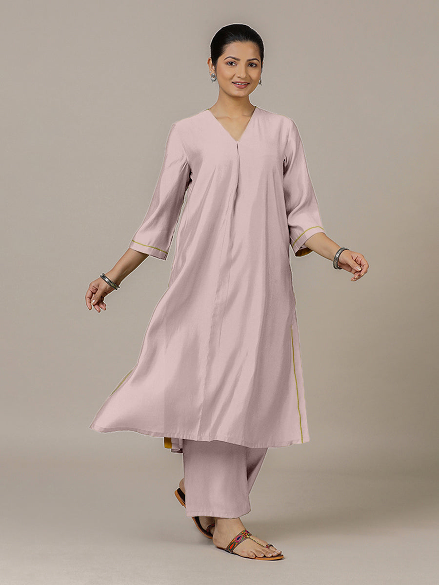 Alisha x Rozaana Kurta, in Purple Viscose, featuring three quarter sleeves and v-neckline, made for daily & work (view 8).