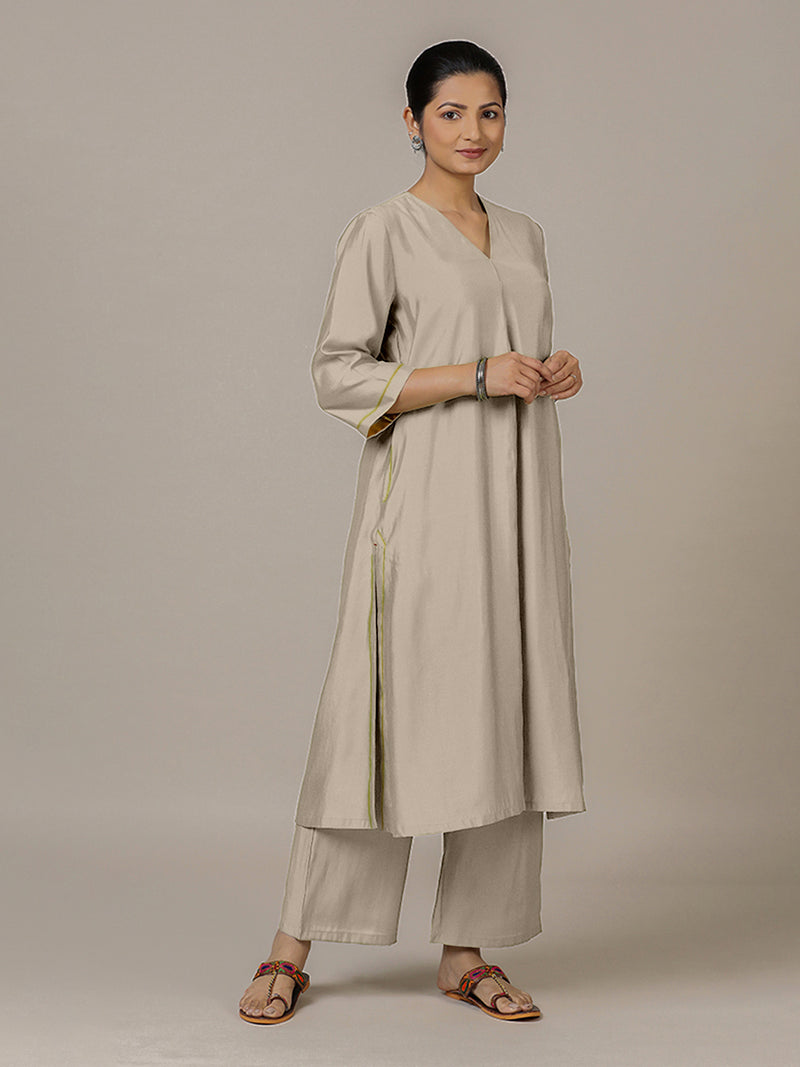 Alisha x Rozaana | A Line Kurta in Oyster Grey with Thread Work | Coords or Only Kurta-Binks