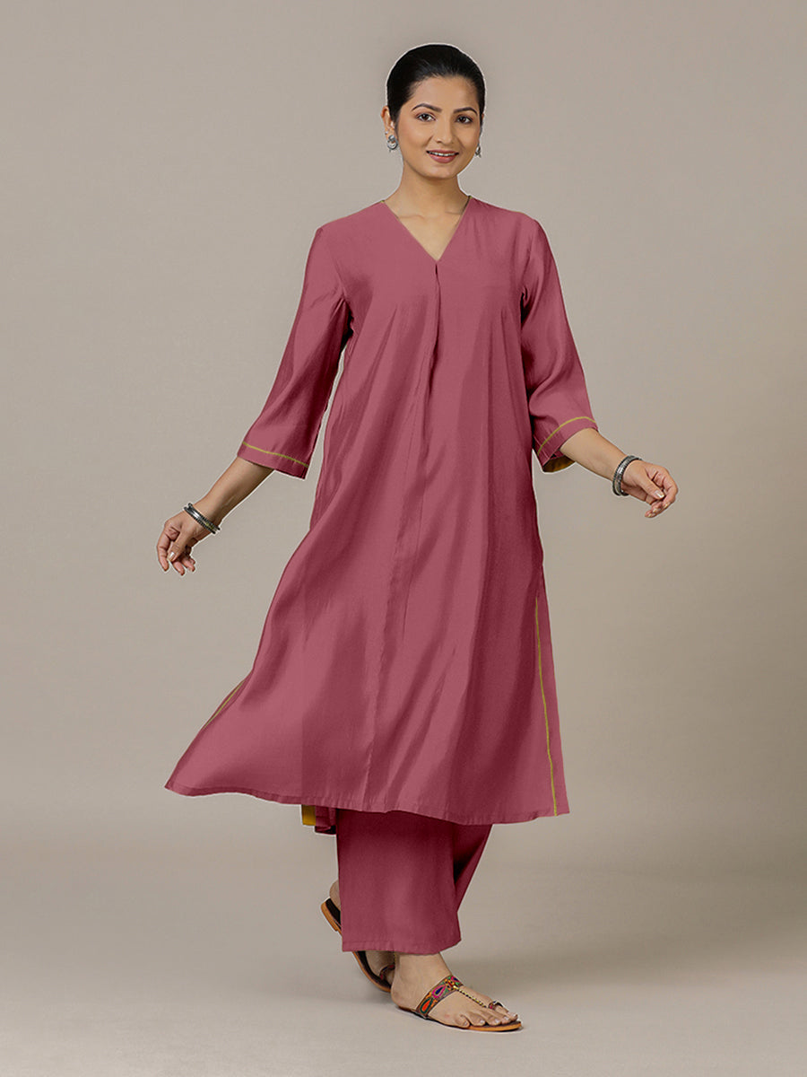 Alisha x Rozaana Kurta, in Pink Viscose, featuring three quarter sleeves and v-neckline, made for daily & work (view 8).