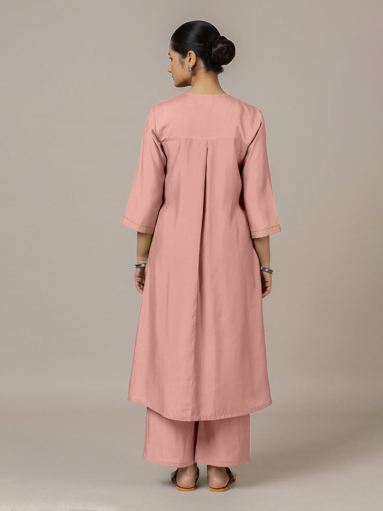 Alisha x Rozaana Kurta, in Pink Viscose, featuring three quarter sleeves and v-neckline, made for daily & work (view 2).