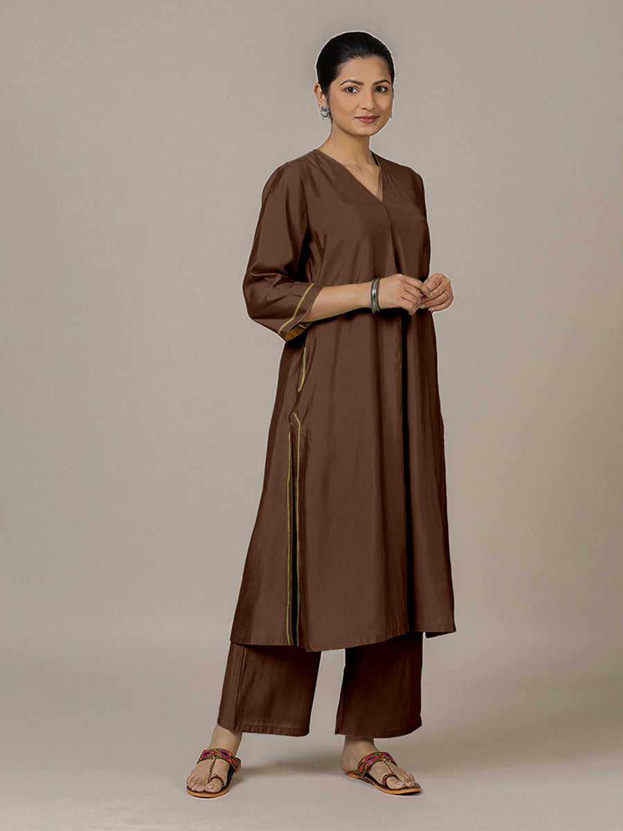 Alisha x Rozaana | A Line Kurta in Walnut Brown with Thread Work | Coords or Only Kurta