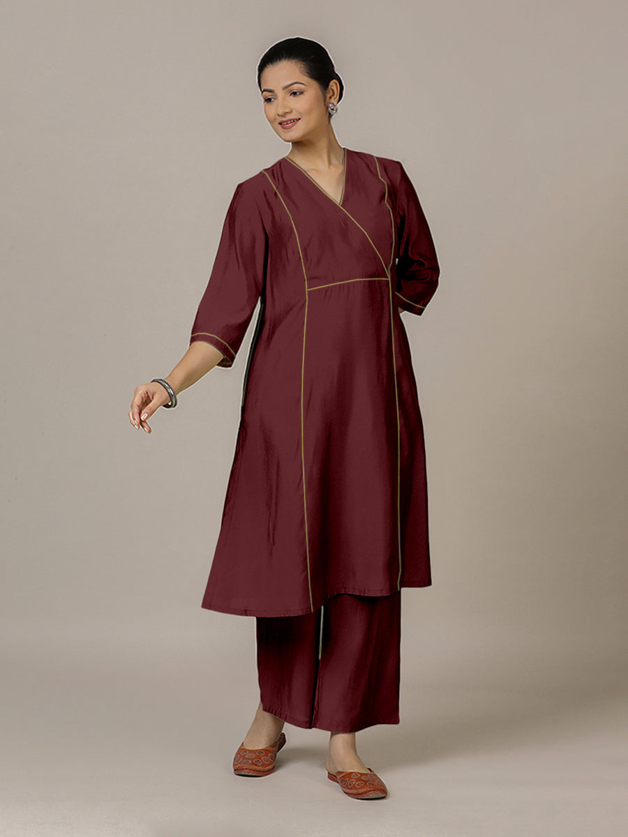 Amal x Rozaana Kurta, in Maroon Viscose, featuring three quarter sleeves and overlap v-neckline, made for daily & work.