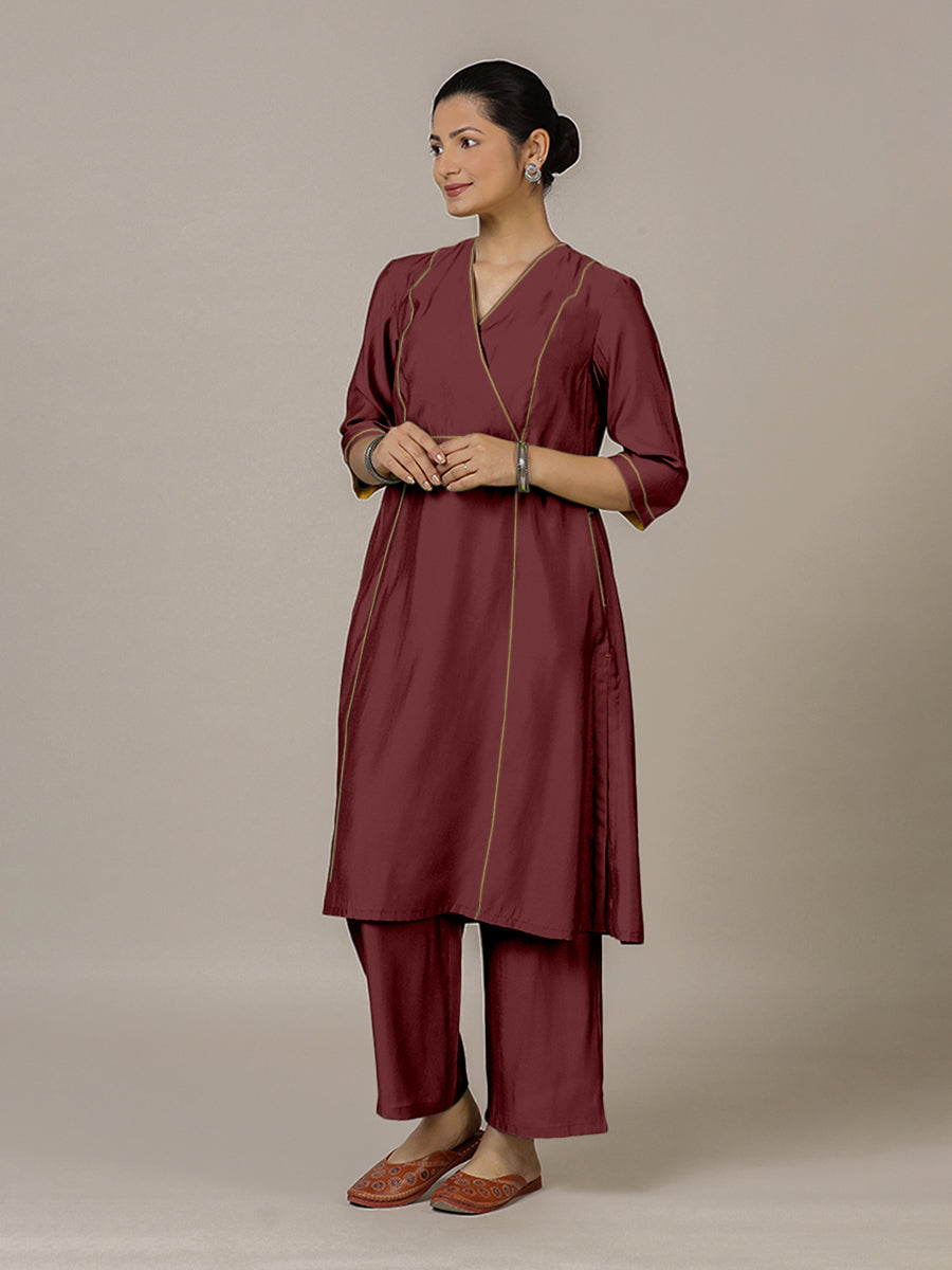 Amal x Rozaana Kurta, in Maroon Viscose, featuring three quarter sleeves and overlap v-neckline, made for daily & work (view 8).