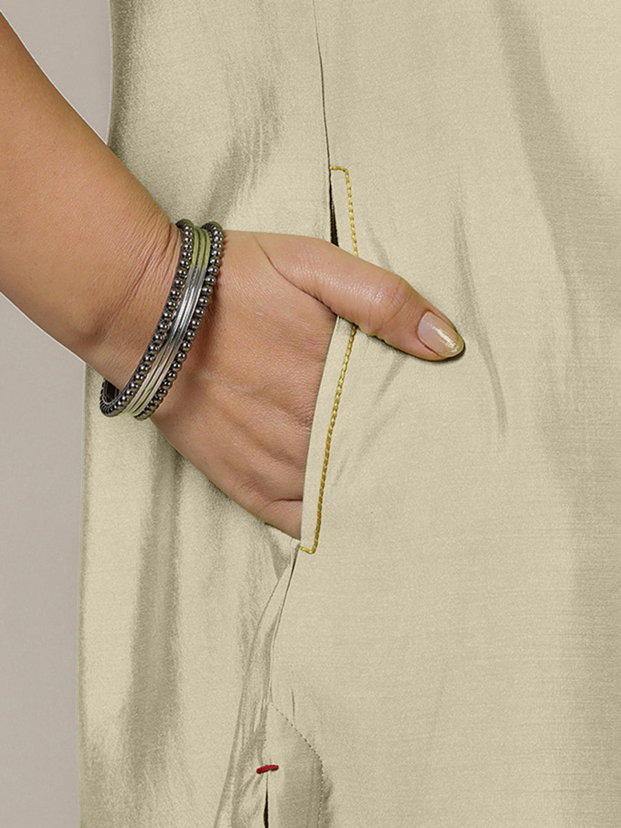 Amal x Rozaana Kurta, in Cream Viscose, featuring three quarter sleeves and overlap v-neckline, made for daily & work (view 4).