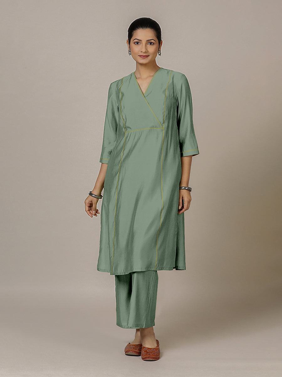 Amal x Rozaana Kurta, in Green Viscose, featuring three quarter sleeves and overlap v-neckline, made for daily & work.