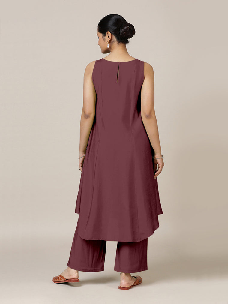 Anoki x Rozaana Kurta, in Maroon Viscose, featuring sleeveless and boat neckline, made for daily & work (view 2).