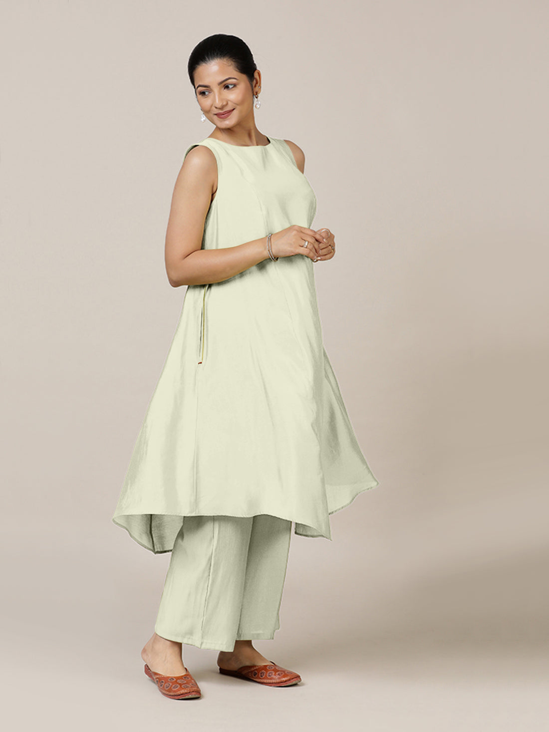 Anoki x Rozaana Kurta, in Cream Viscose, featuring sleeveless and boat neckline, made for daily & work (view 7).