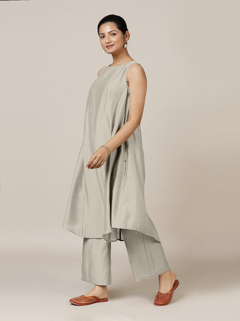 Anoki x Rozaana | A Line Kurta in Oyster Grey with Thread Work | Coords or Only Kurta-Binks
