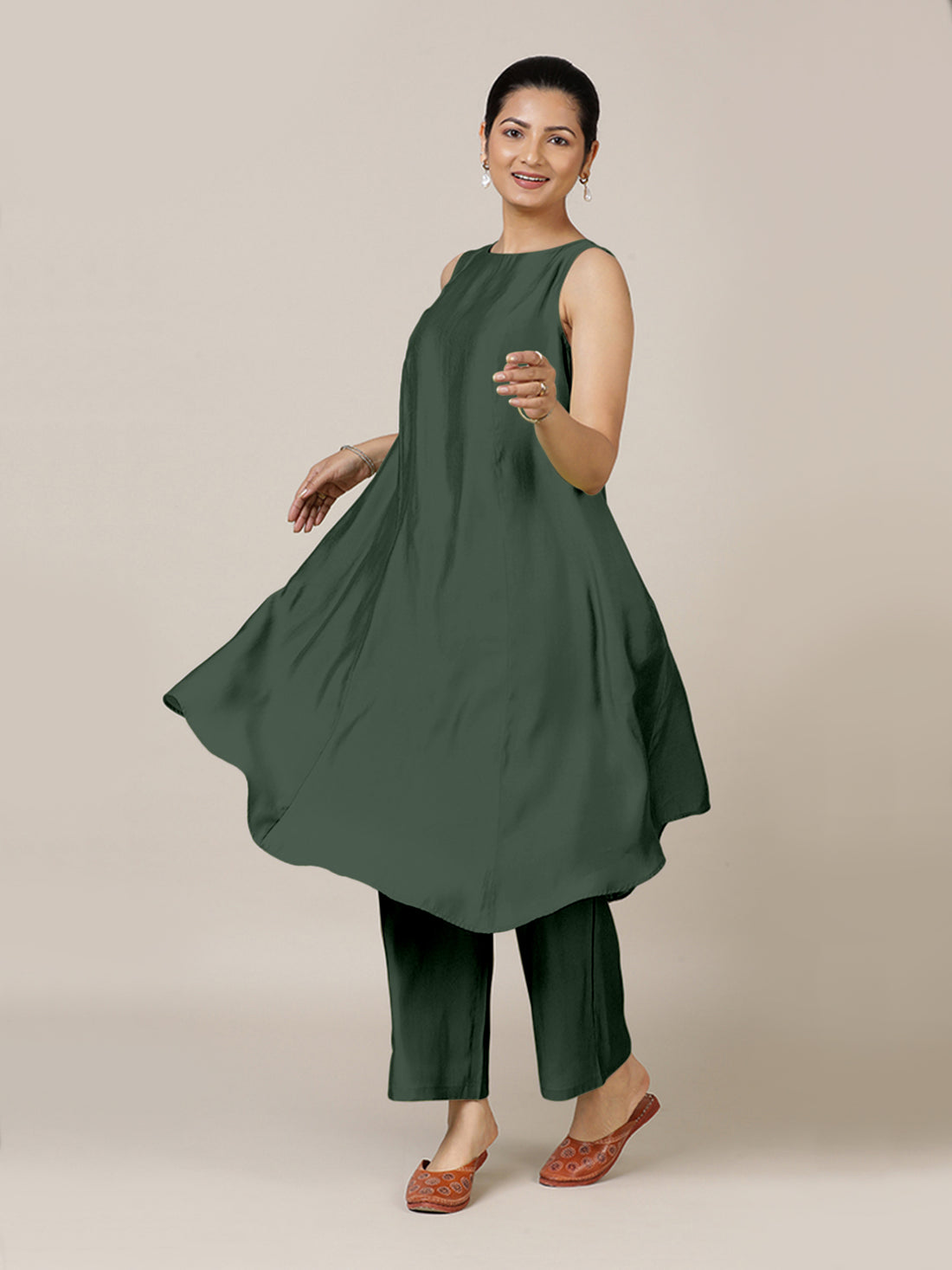 Anoki x Rozaana Kurta, in Green Viscose, featuring sleeveless and boat neckline, made for daily & work.