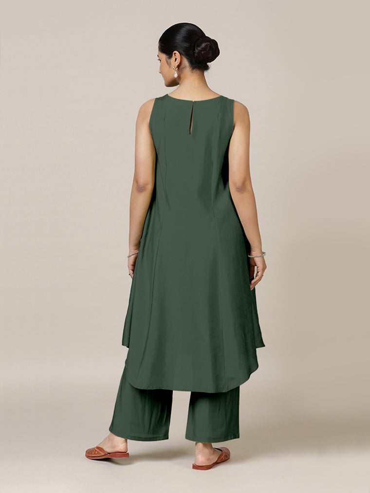 Anoki x Rozaana Kurta, in Green Viscose, featuring sleeveless and boat neckline, made for daily & work (view 2).