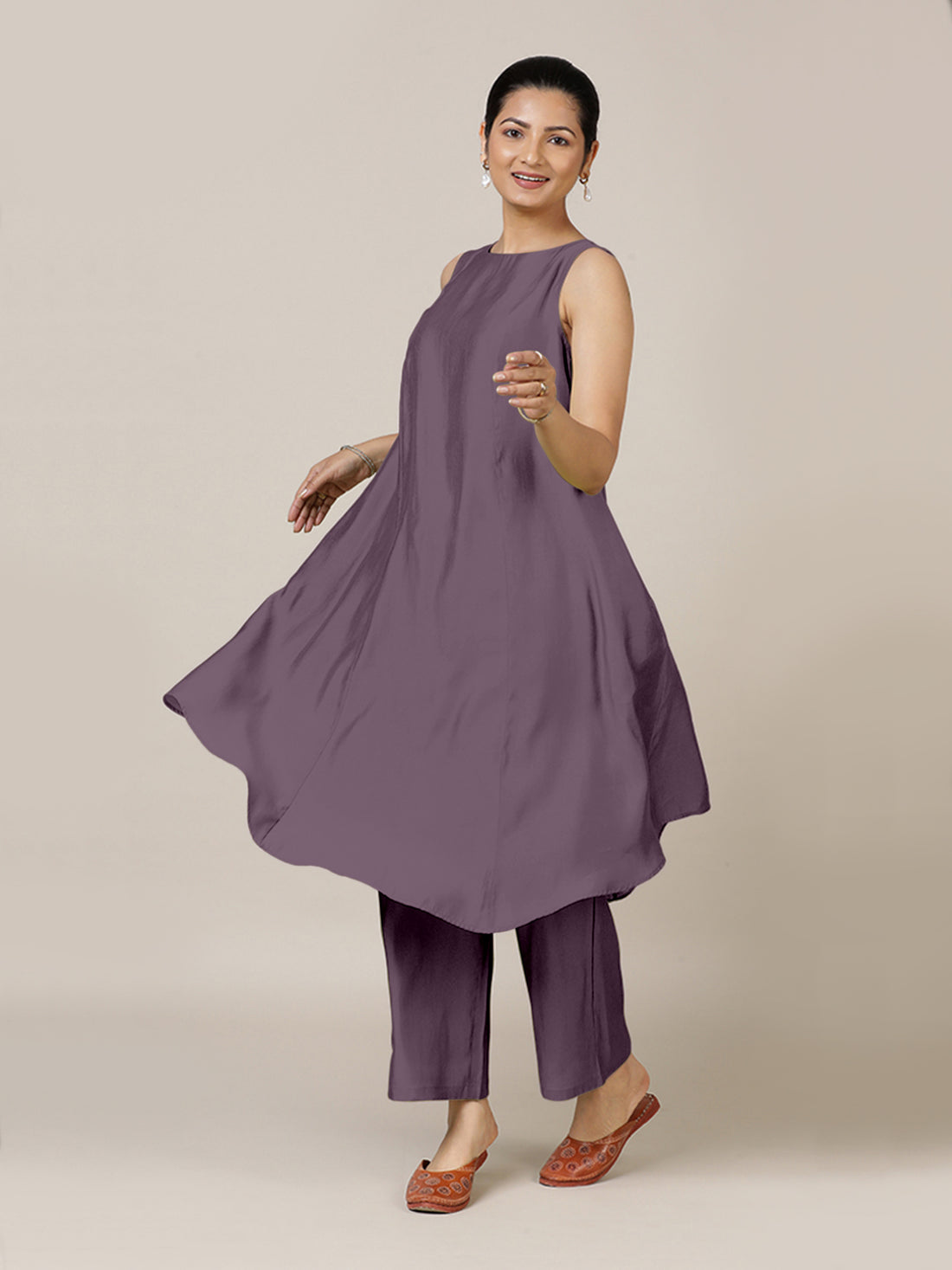Anoki x Rozaana Kurta, in Purple Viscose, featuring sleeveless and boat neckline, made for daily & work (view 6).