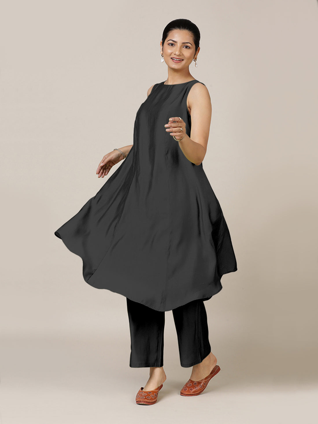 Anoki x Rozaana Kurta, in Black Viscose, featuring sleeveless and boat neckline, made for daily & work (view 6).