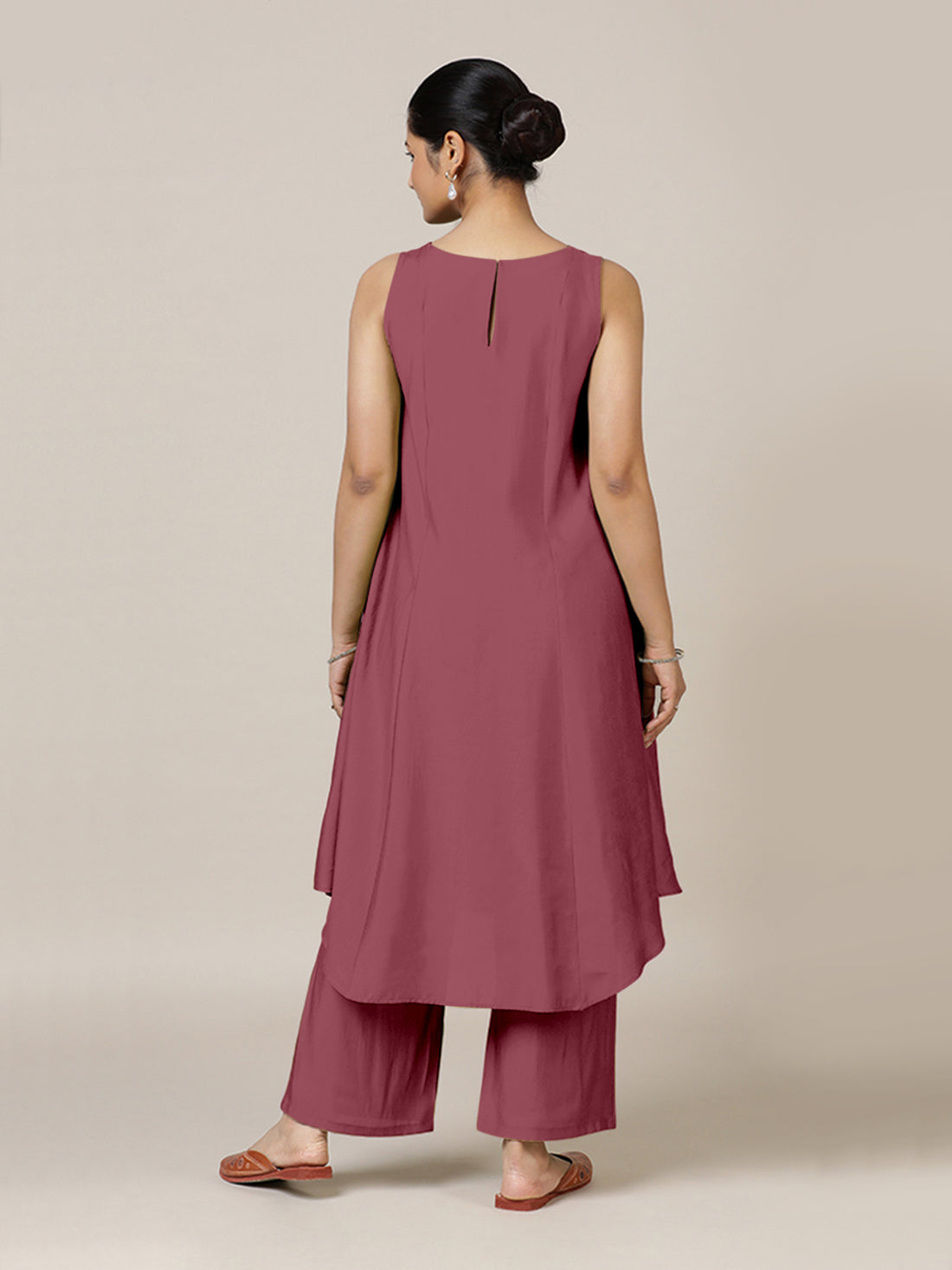 Anoki x Rozaana Kurta, in Pink Viscose, featuring sleeveless and boat neckline, made for daily & work (view 2).