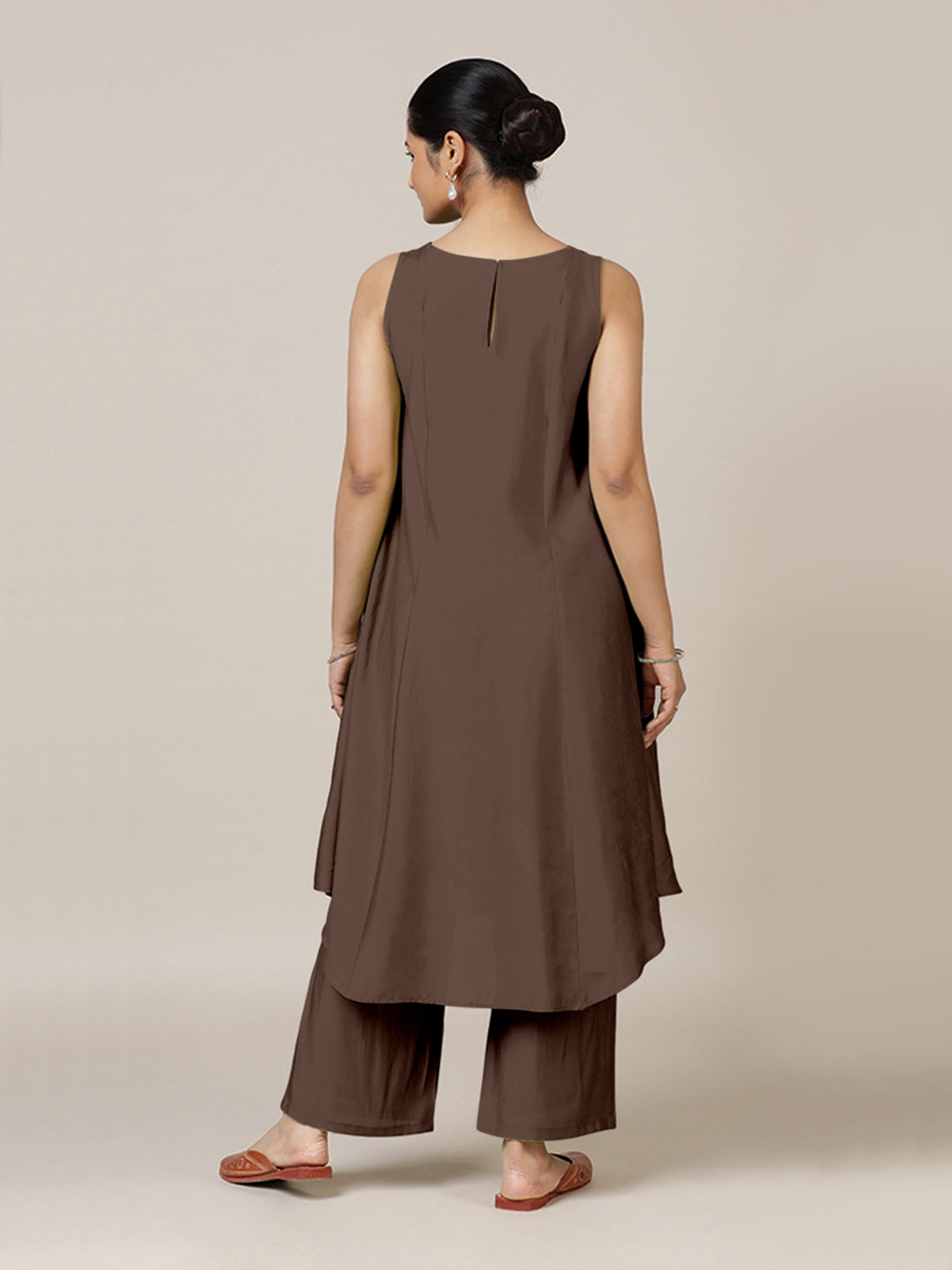 Anoki x Rozaana Kurta, in Brown Viscose, featuring sleeveless and boat neckline, made for daily & work (view 2).