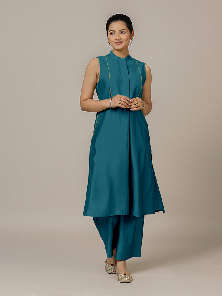Eira x Rozaana Kurta, in Blue Viscose, featuring sleeveless and band collar neckline, made for daily & work.