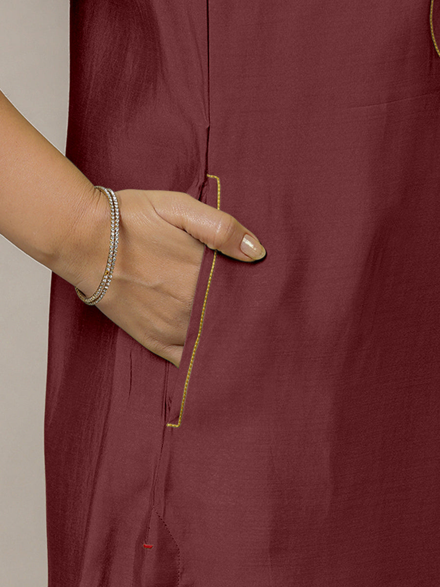 Eira x Rozaana Kurta, in Maroon Viscose, featuring sleeveless and band collar neckline, made for daily & work (view 5).