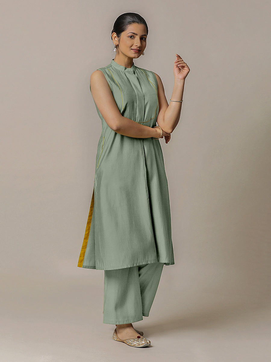 Eira x Rozaana Kurta, in Green Viscose, featuring sleeveless and band collar neckline, made for daily & work (view 8).