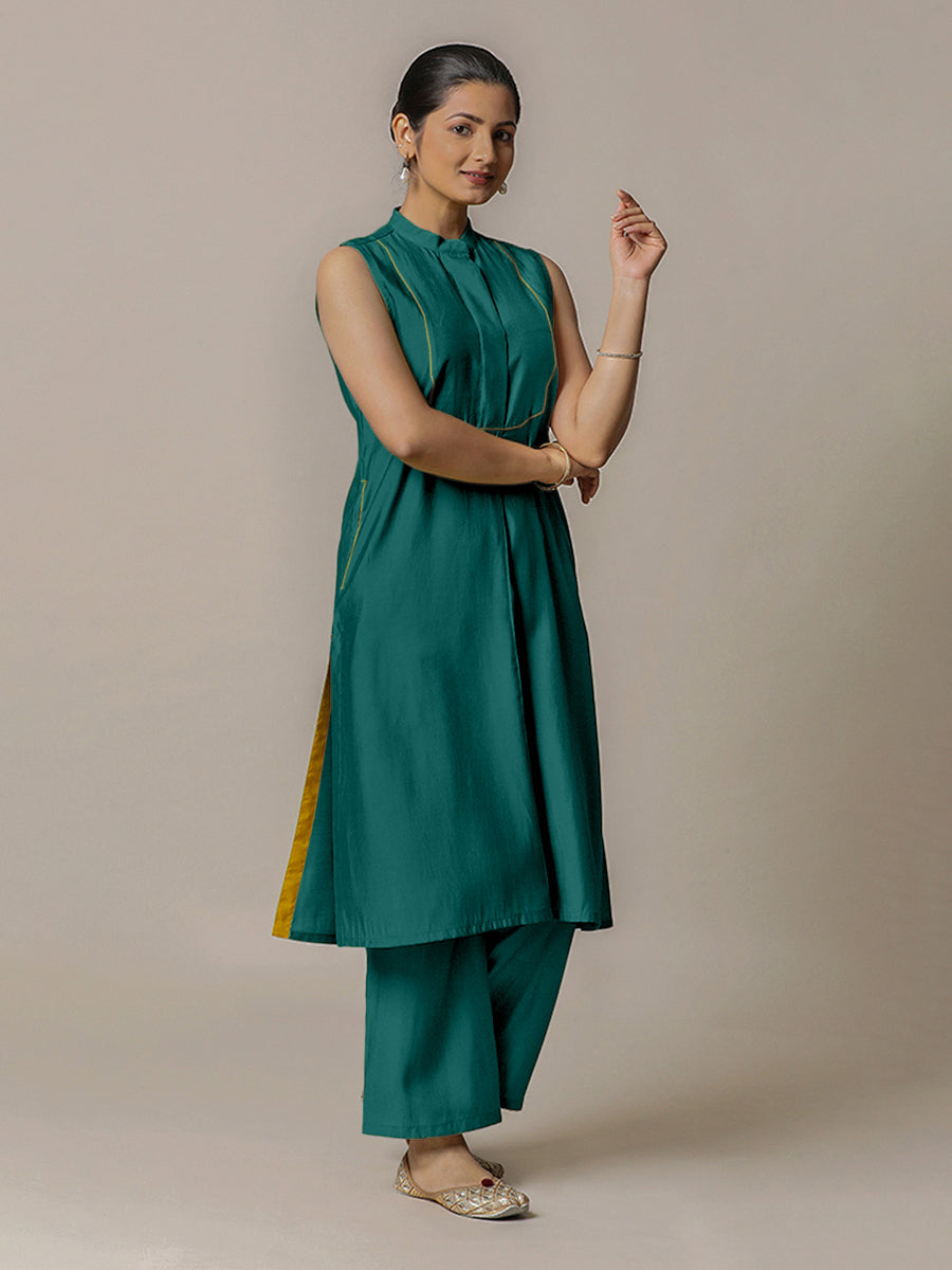 Eira x Rozaana Kurta, in Green Viscose, featuring sleeveless and band collar neckline, made for daily & work.