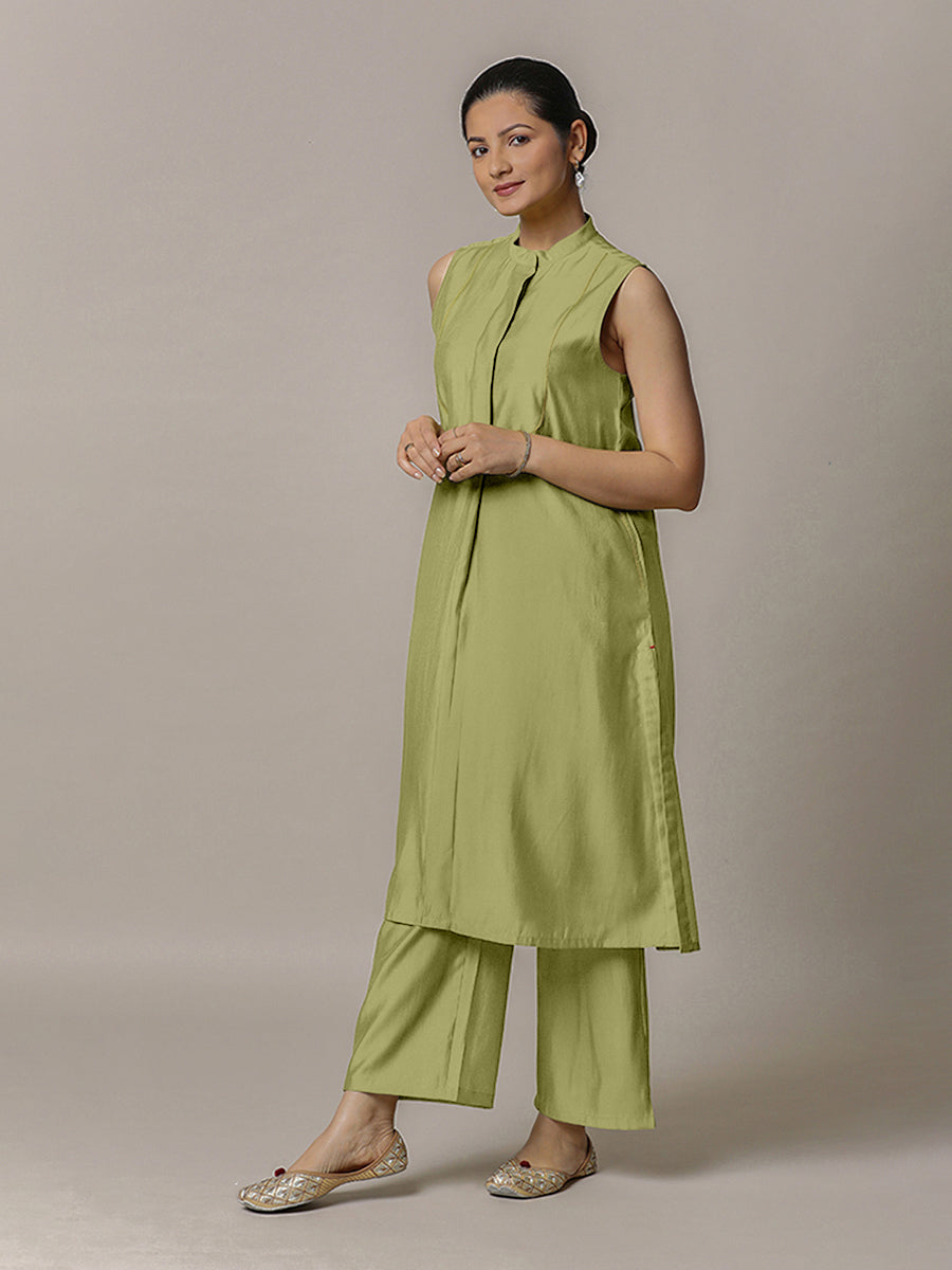Eira x Rozaana Kurta, in Green Viscose, featuring sleeveless and band collar neckline, made for daily & work.