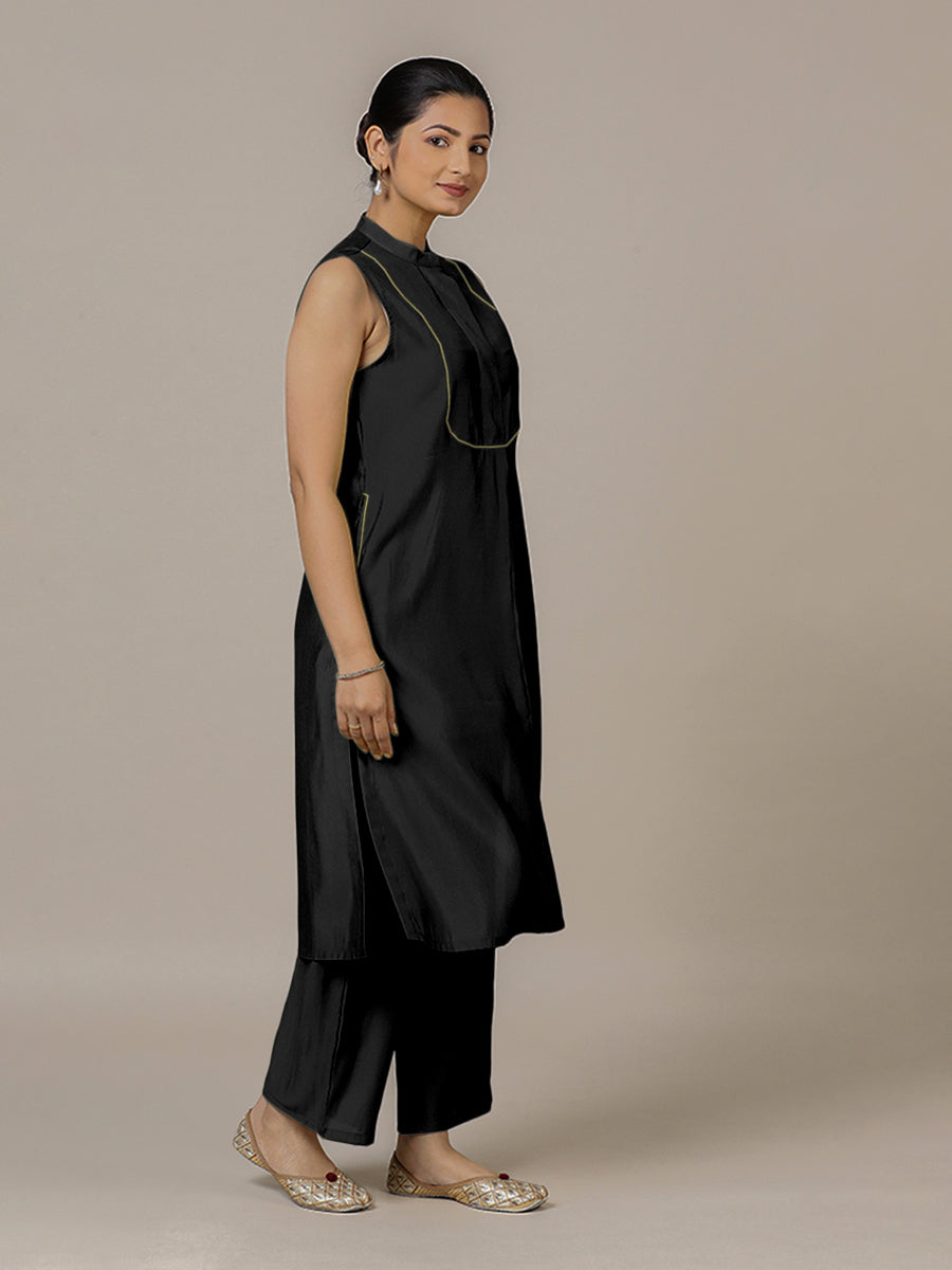 Eira x Rozaana Kurta, in Black Viscose, featuring sleeveless and band collar neckline, made for daily & work (view 6).