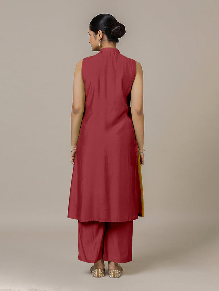 Eira x Rozaana Kurta, in Red Viscose, featuring sleeveless and band collar neckline, made for daily & work (view 2).