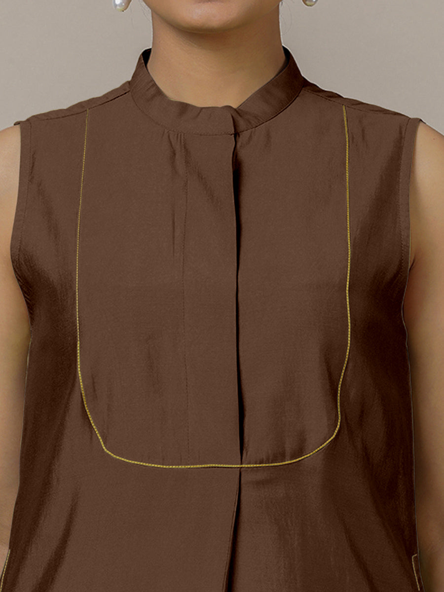 Eira x Rozaana Kurta, in Brown Viscose, featuring sleeveless and band collar neckline, made for daily & work (view 3).
